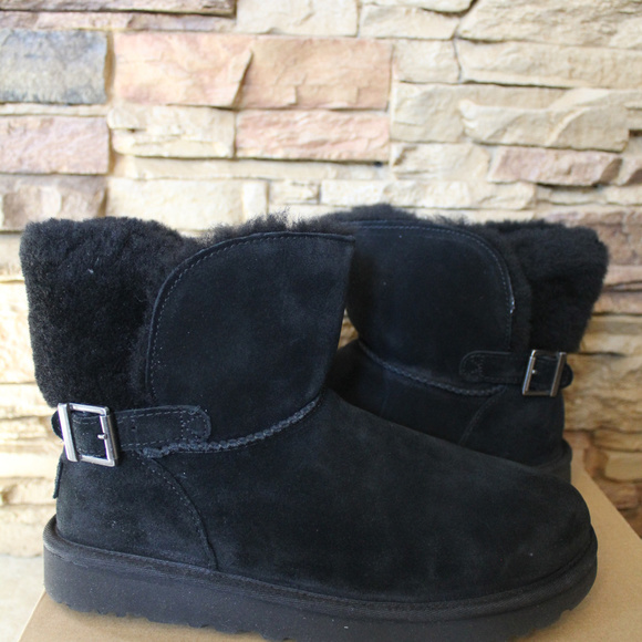 UGG KAREL MINI SUEDE BOOTS NEW! ‎ BLACK - Picture 4 of 8